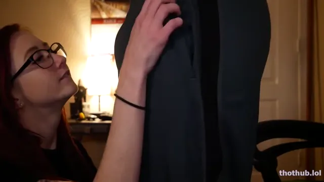 Chamberofluxure: Trying To Deepthroat