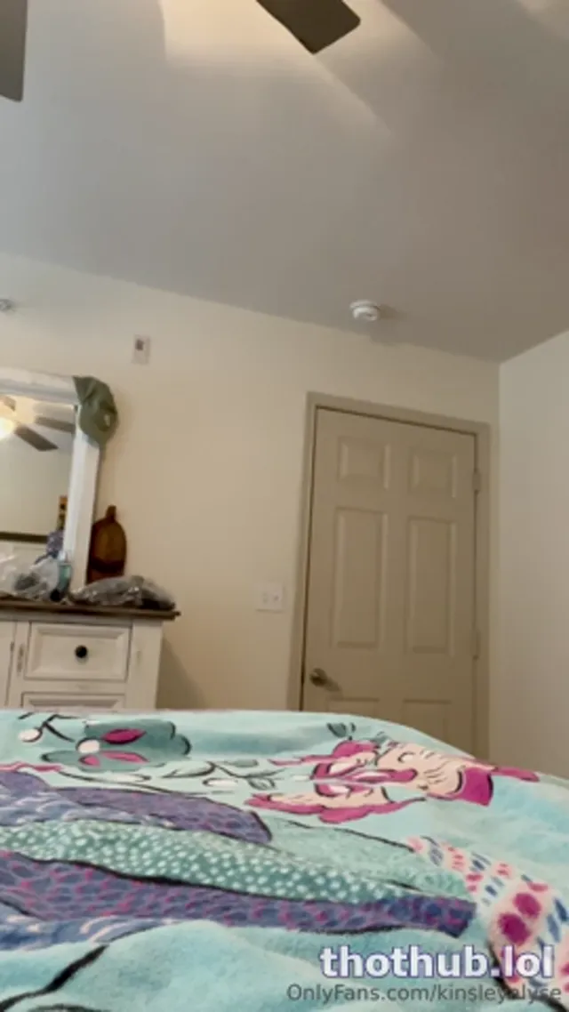 Kinsley Alyse Wyatt solo roleplay dildo suck and fuck