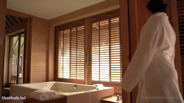 Aspen rae bathtub BJ