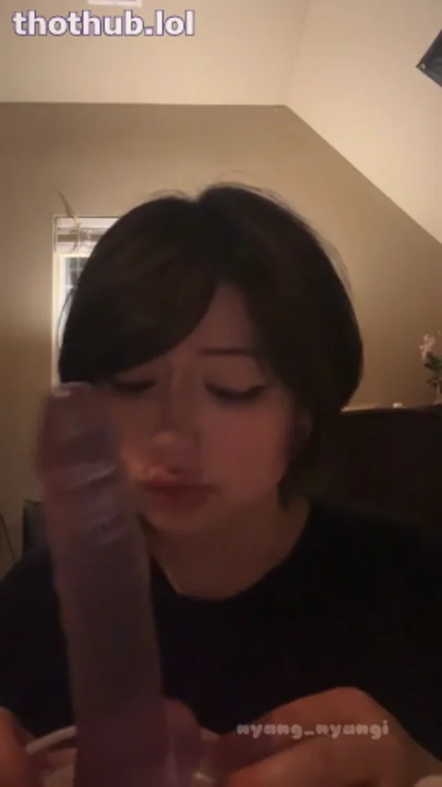 Nyang_nyangi blowjob ppv