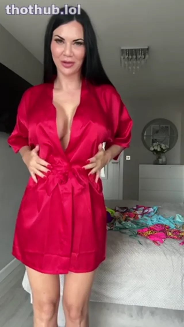 J.J OF – Lingerie & Bikini Show JOI