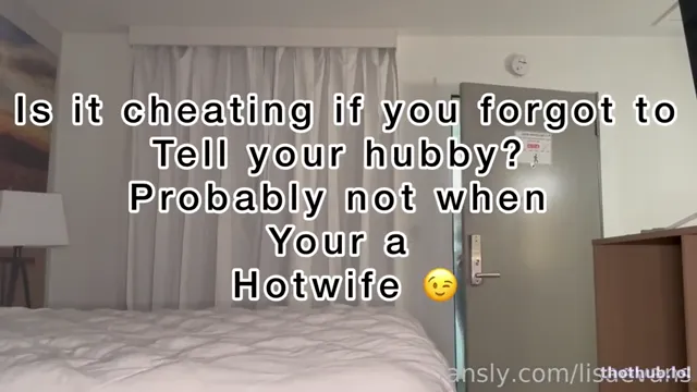 Lisa Evans Fucks Gym Guy