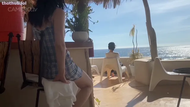 HongKongKitten Busted Squirting At Public Beach Bar