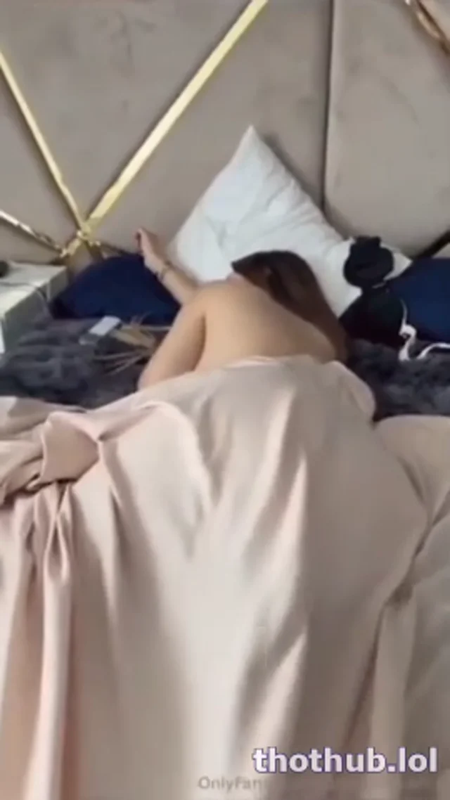 Adriana Olivarez / Jada Olivarez Naked Onlyfans