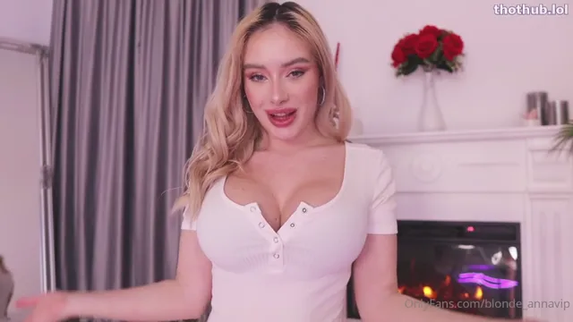 Perfect boobs with oil Annareyhorny