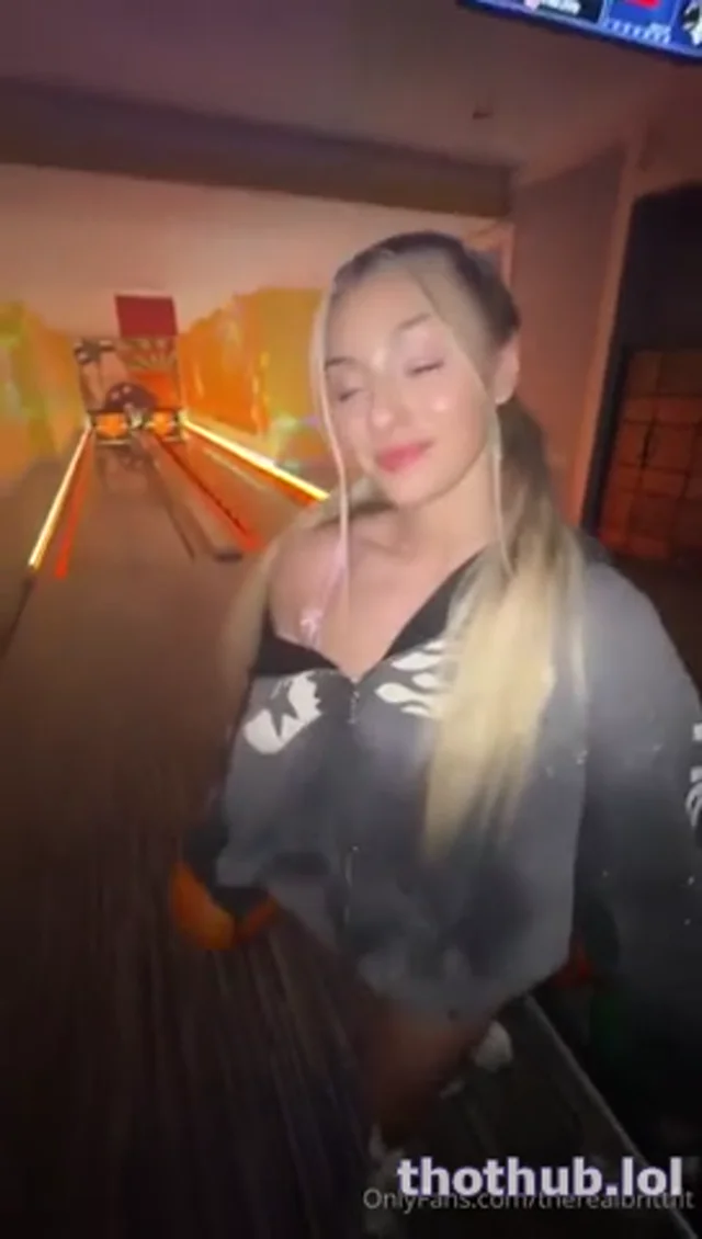 Therealbritfit bowling fuck