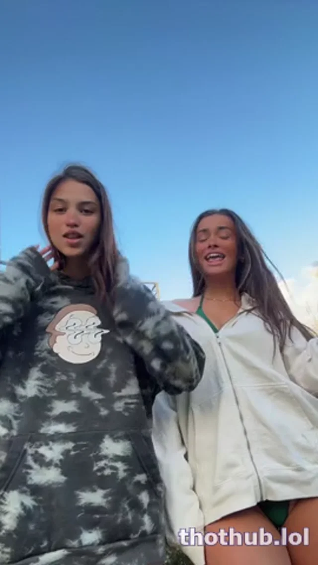 Mika lafuente Sofia Chugranis hot tiktok