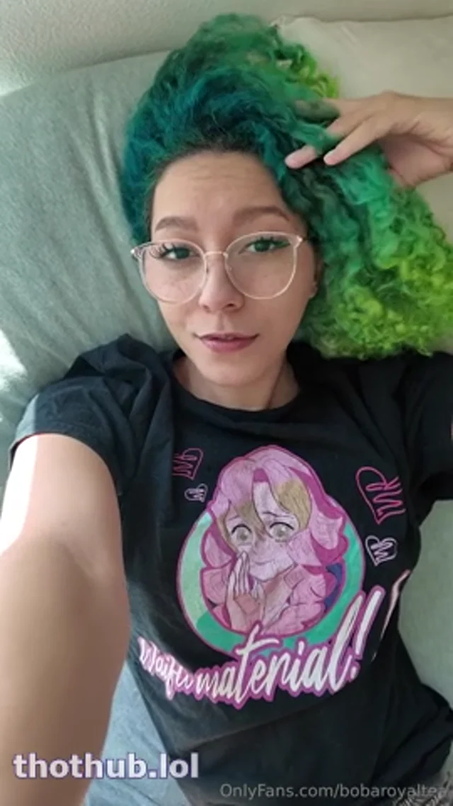 Boba bitch solo masturbation