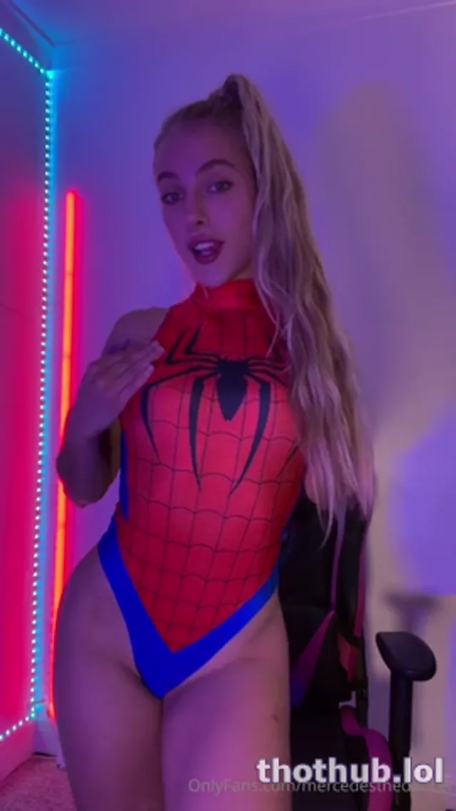 Mercedesthedancer spiderman suit