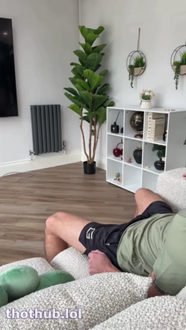 Strawberrykittenn: Facial With Glasses