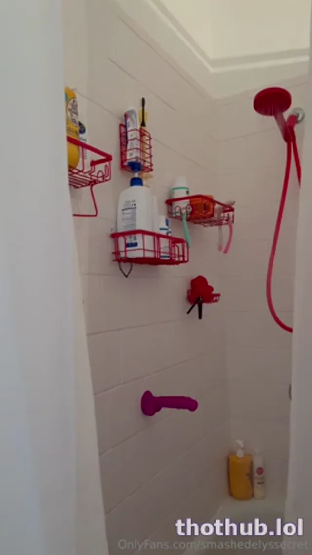 Ashley Matheson dildo pussy-anal shower