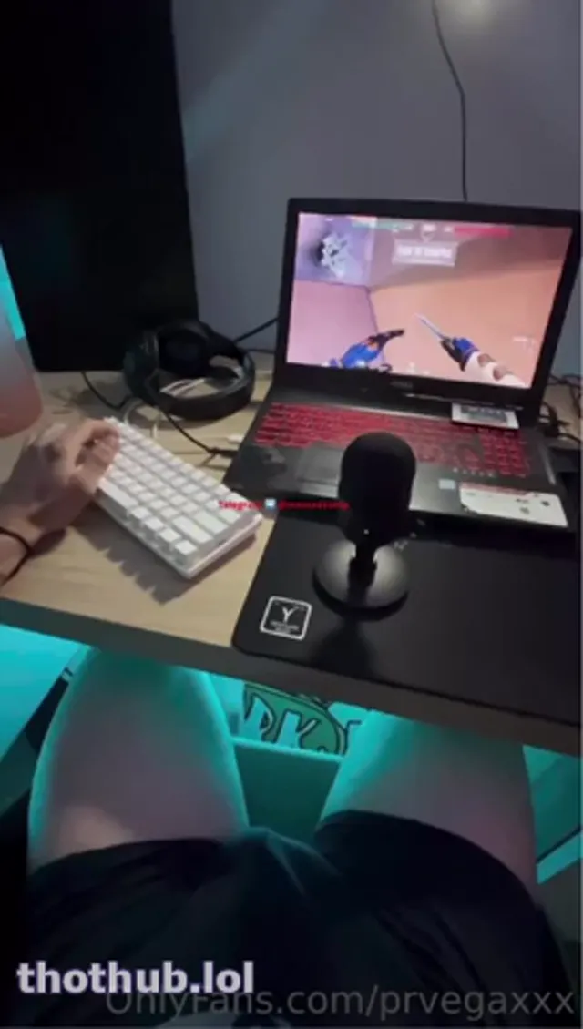 Prvega follando