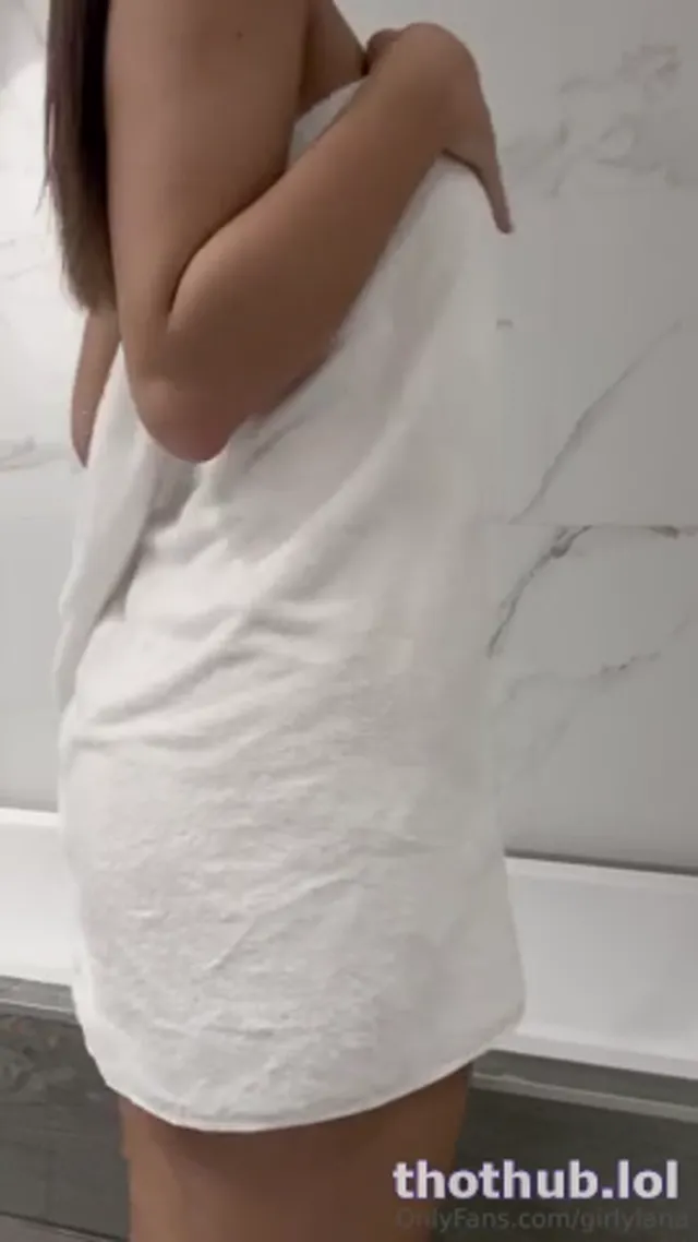 Girlylana squirt dildo masturbation onlyfans