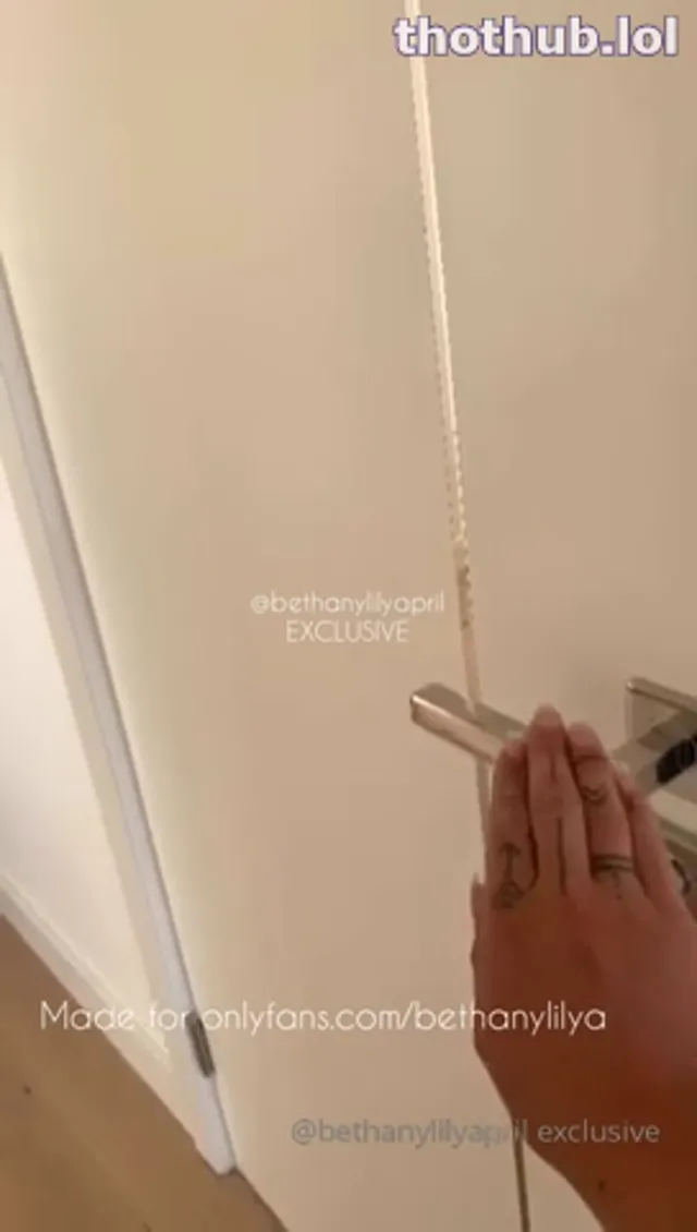 Beth Lily Full Naked Shower