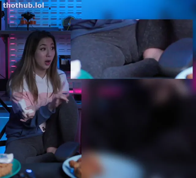 Fuslie Cameltoe 1