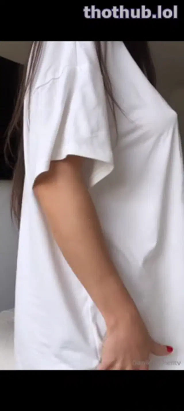 Danik Michell strip tease onlyfans