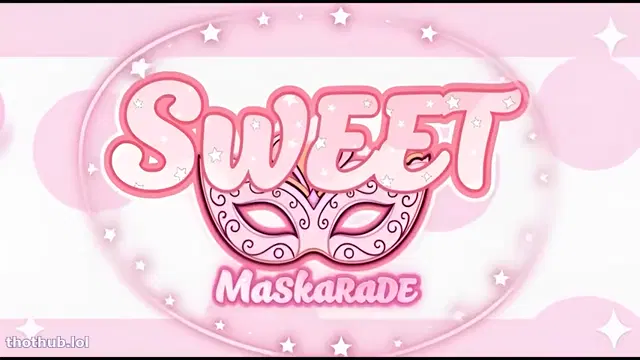 Sweet Maskarade Pregnant Woman Plays with a Giant Dildo in her Ass