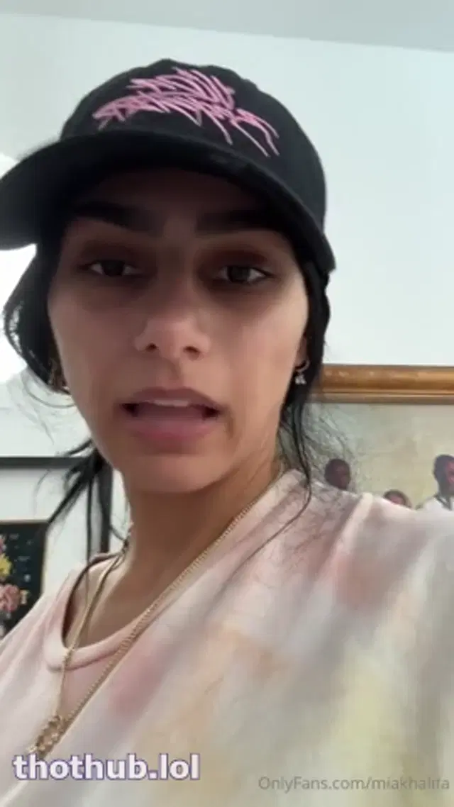 Mia Khalifa 23min Shower And Chat Video Leaked