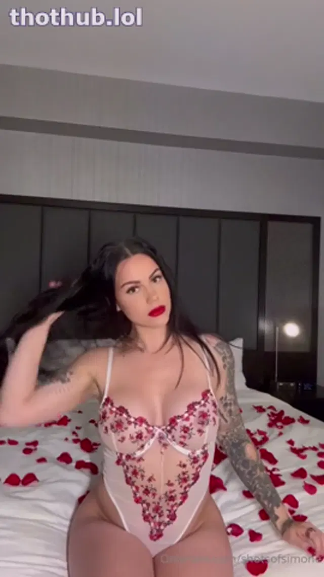 Simone ASMR