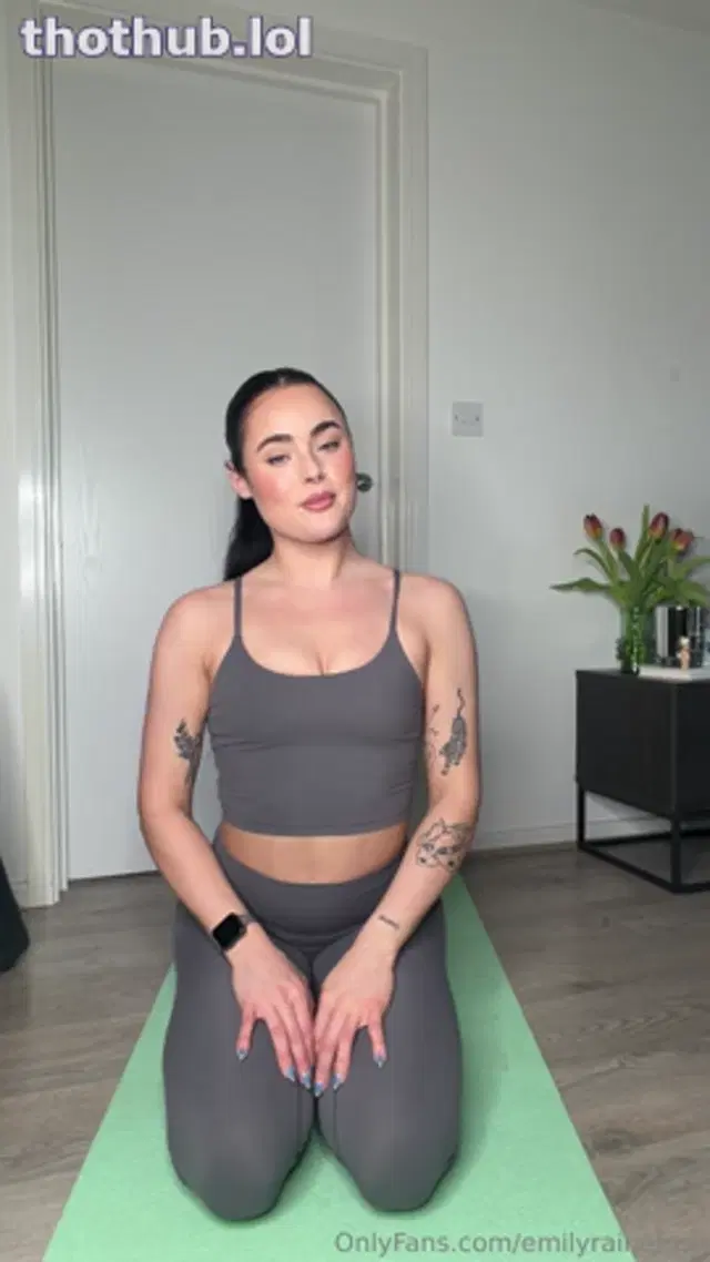 Emily squirt 2