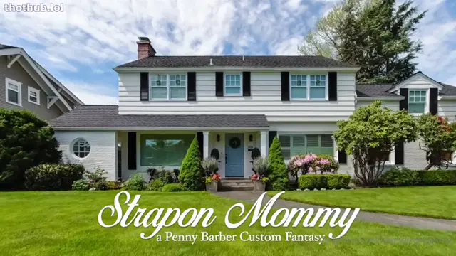 Penny Barber Strapon Mommy