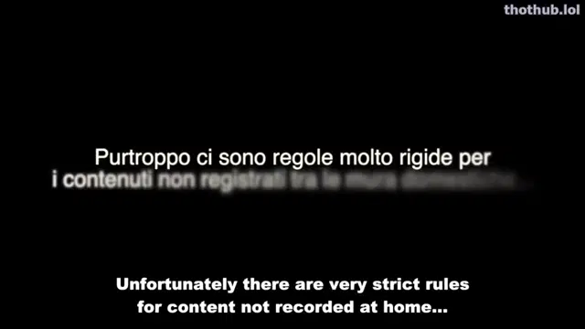 Francy Rossi PUBLIC BLOWJOB TO a STRANGER