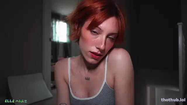 Elle marz gf worships your ass