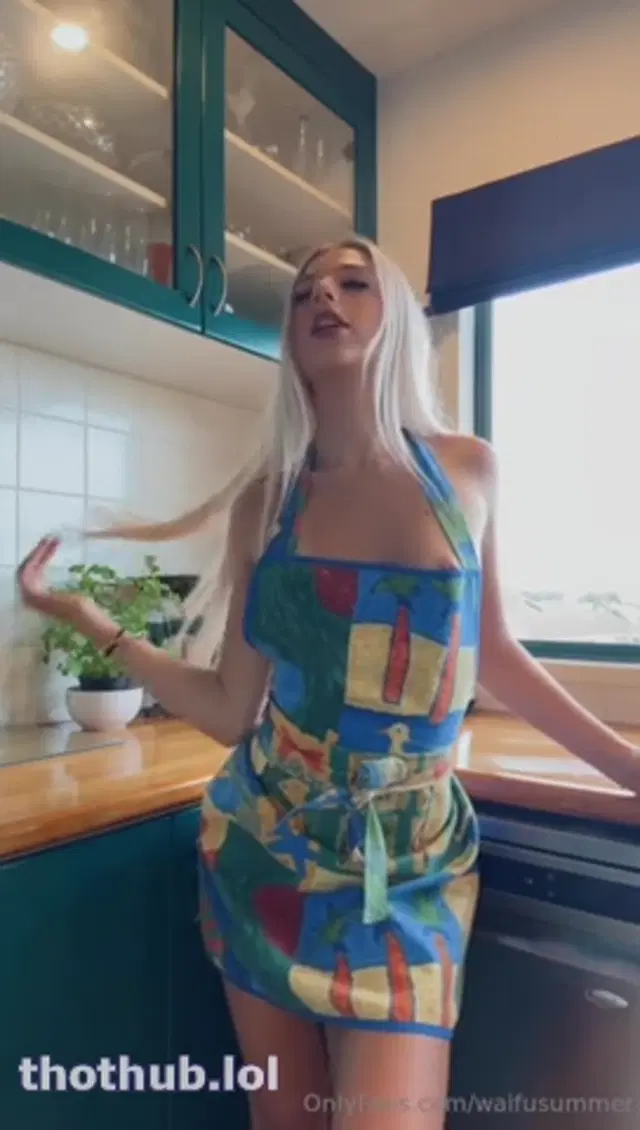 Waifusummer sexy blonde PoV solo HOT