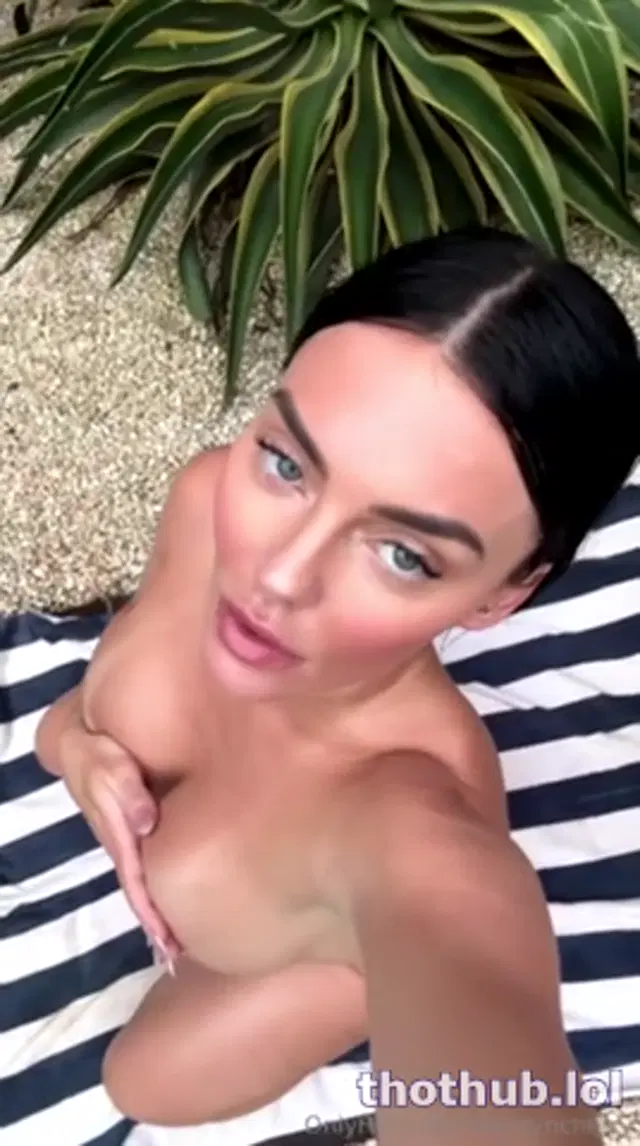 Kaitlynn anderson nude stretch