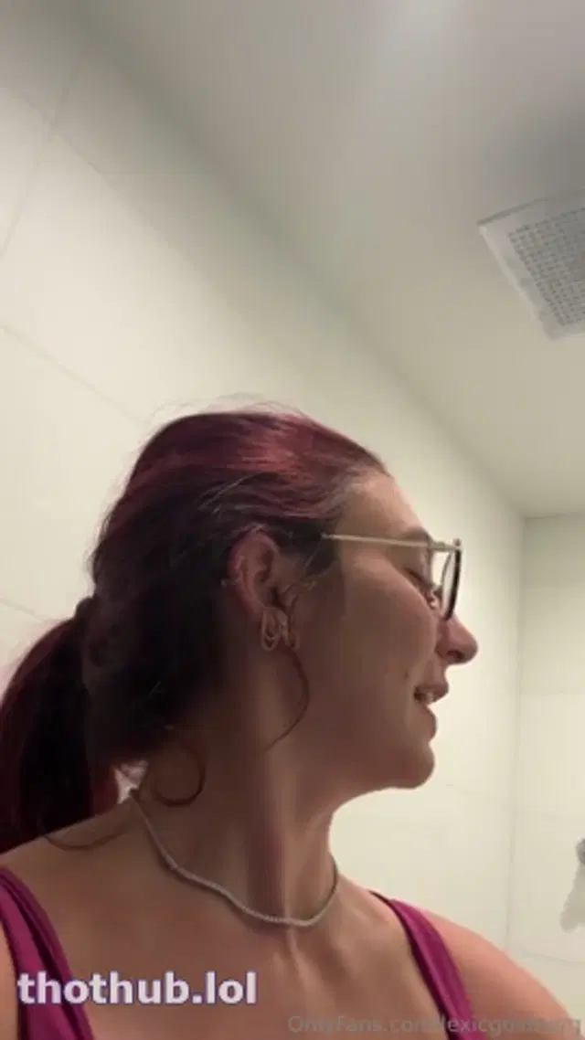 Lexicgoldberg / Lexi Cayla Naked Tits