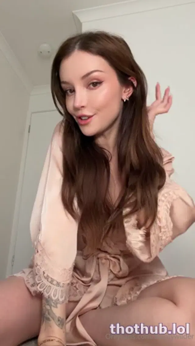 Dainty Wilder