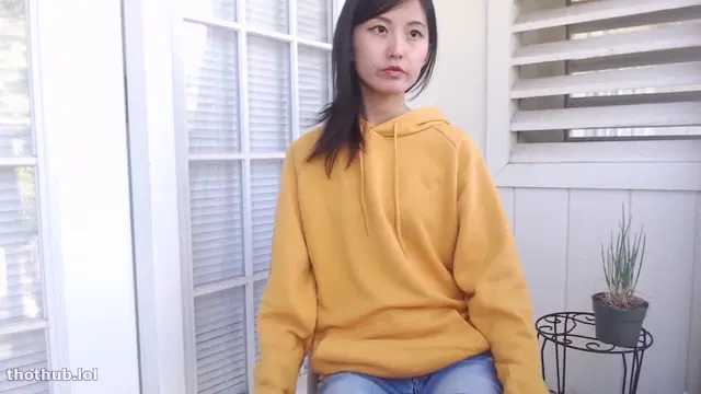 Asian Darling – Feet Fun In Public sfw