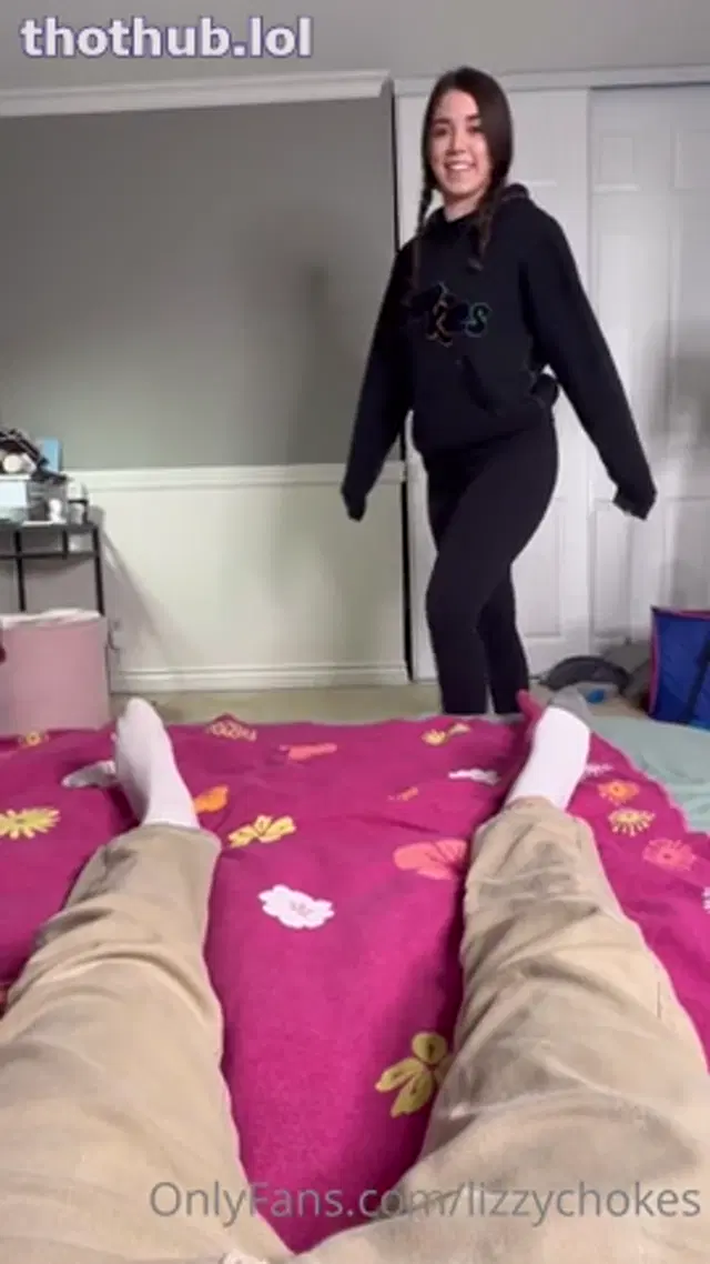 Lizzychokes b/g sextape ppv