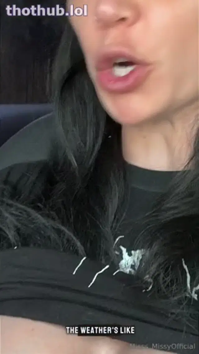 Misss Missy – Tits Flash