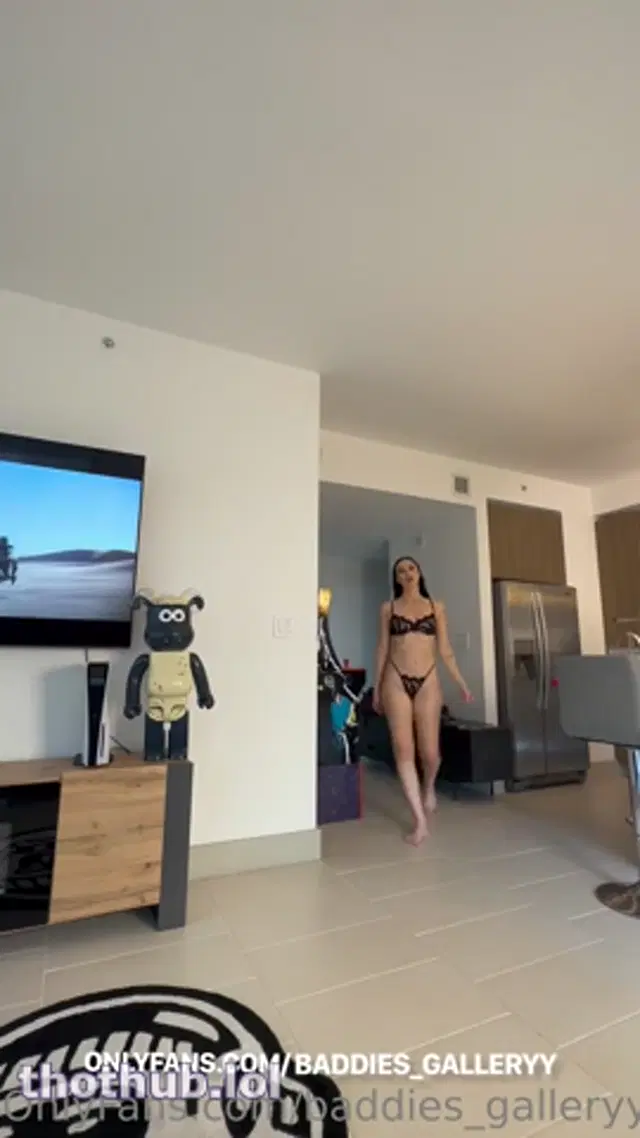 Auhneesh Nicole