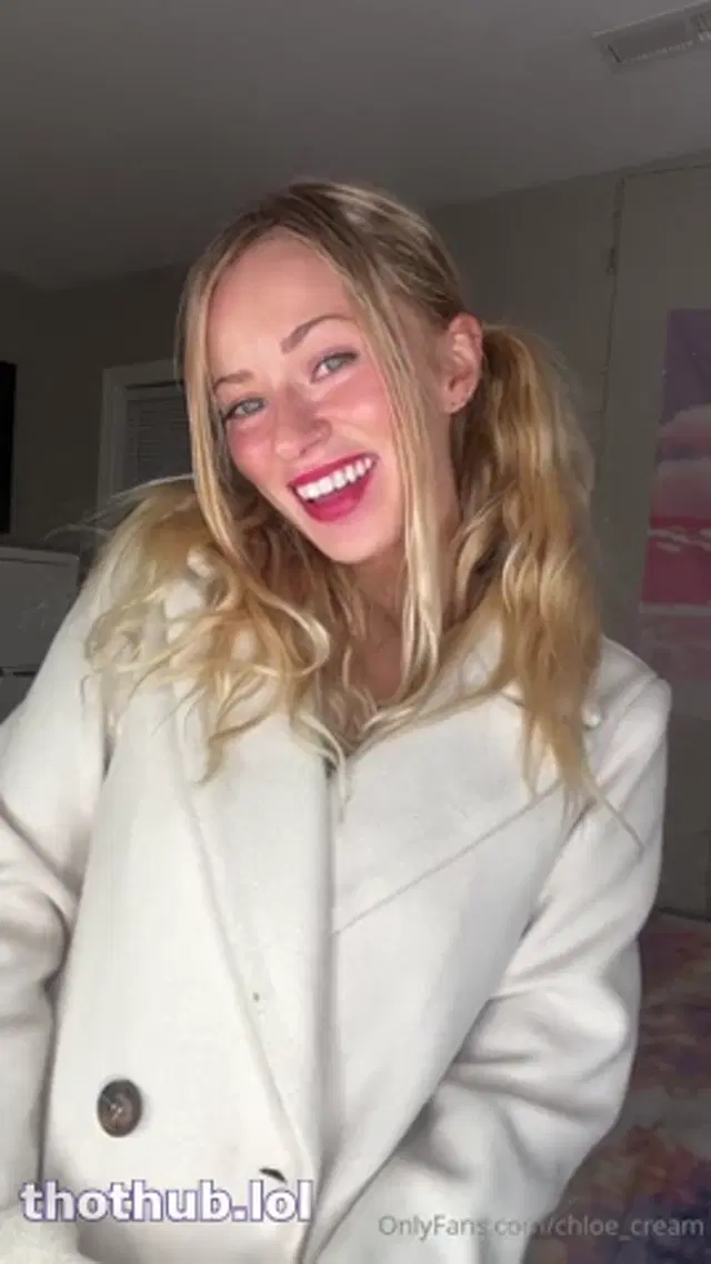 Chloe_Cream Dildo OF