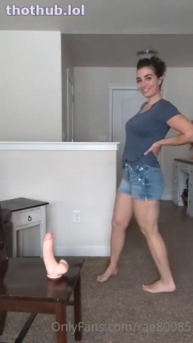 Rae 800085 Lap Dance With Dildo