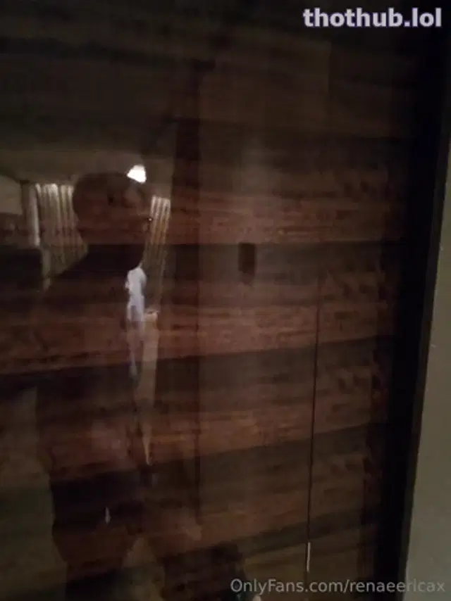 Renae PoV bg fuck + creampie