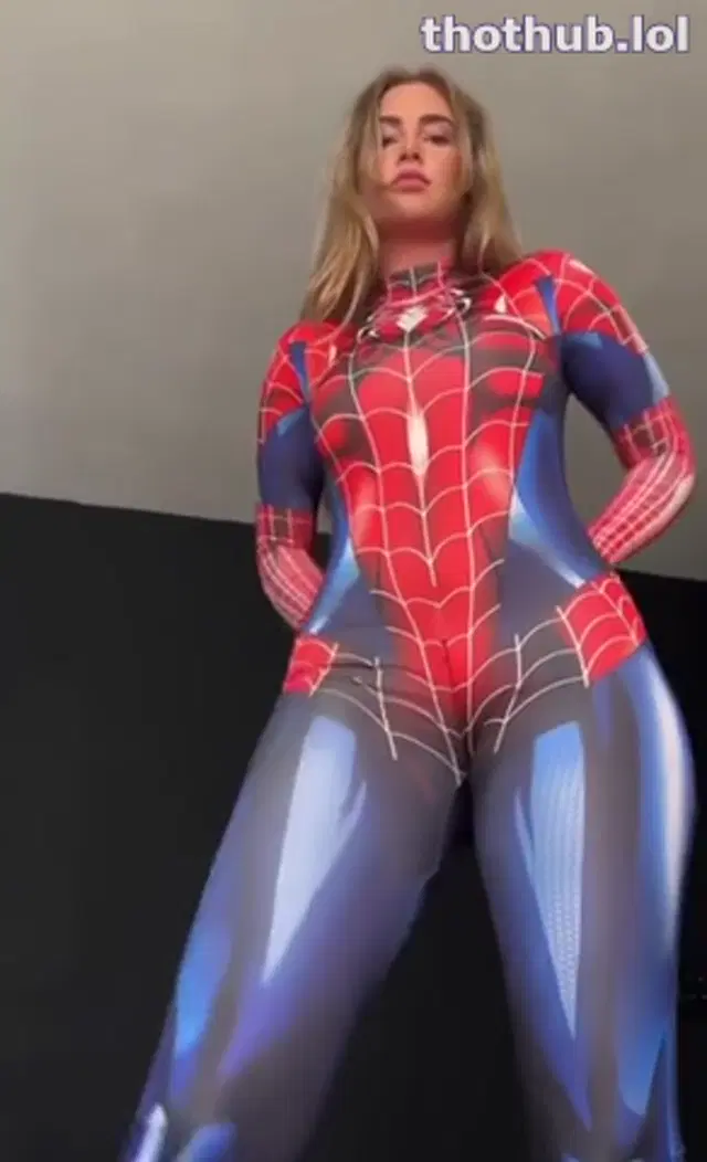 Eva Joanna cosplay strip tease onlyfans