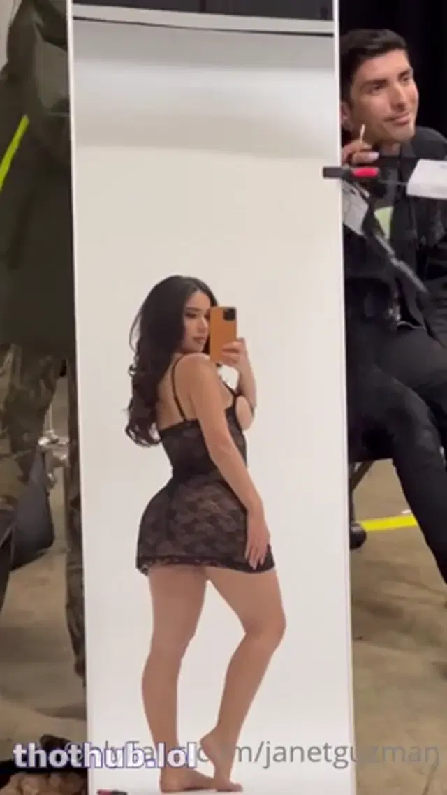 Janet guzman ass