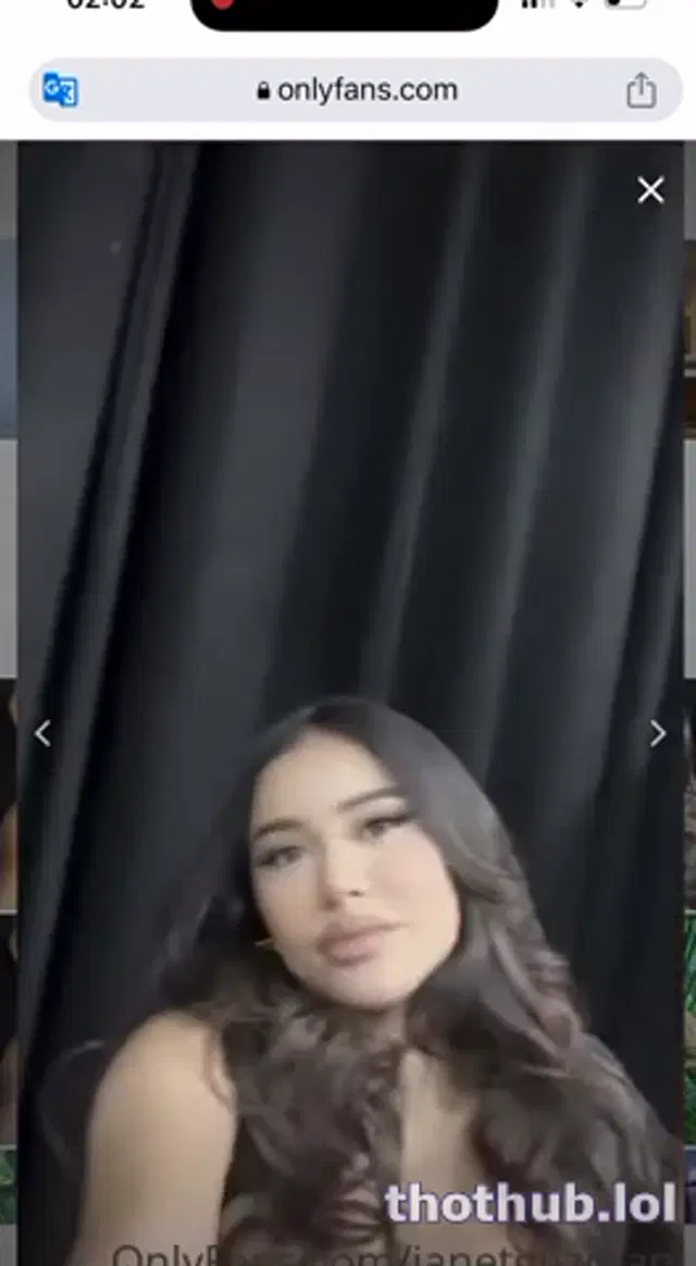 Janet guzman ass