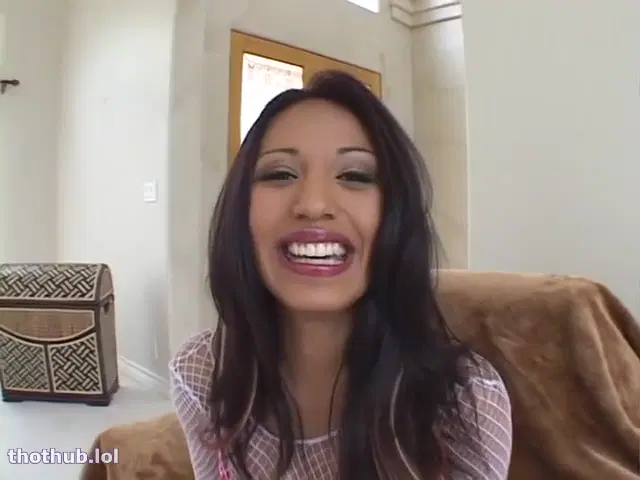Jasmine Byrne – Behind the Scenes