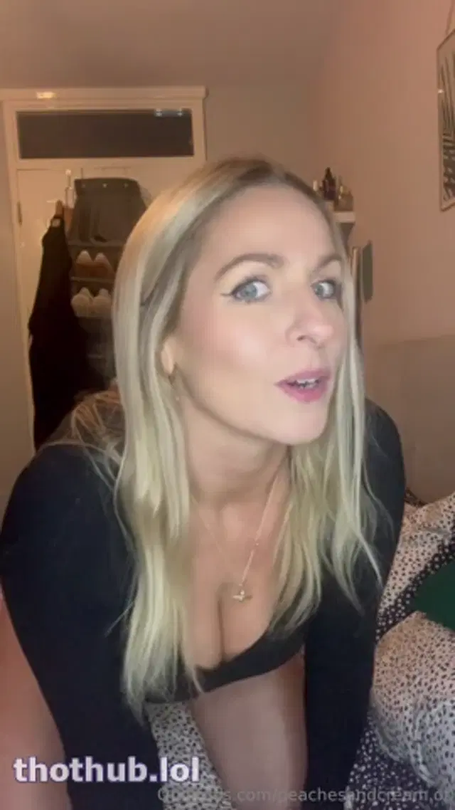 Blonde MILF PAWG PoV solo