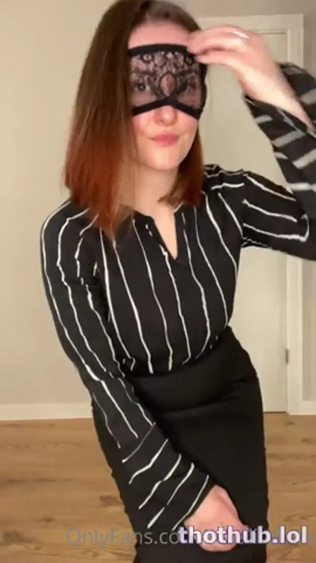 Rosalind lingerie joi striptease