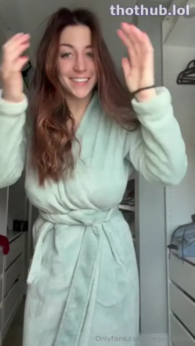 Megan McCarthy | megmariiee Naked getting ready onlyfans