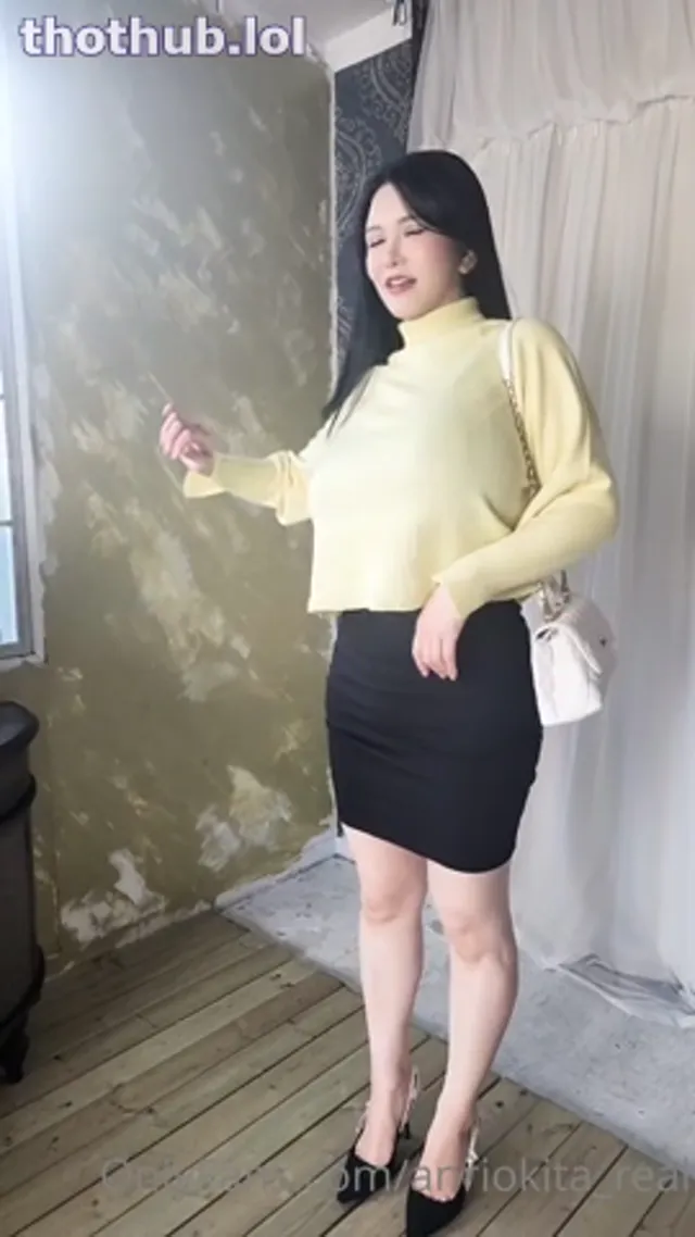 Anri Okita Drink Party Drama 1