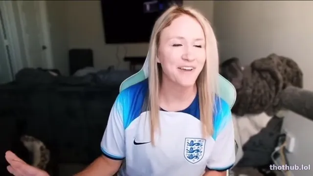 Fangs Nude Dirty Talk Strip Fifia Onlyfans