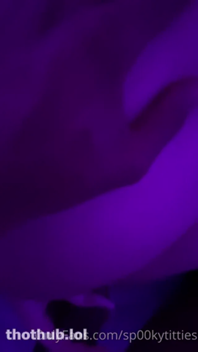 Spookytitties 1