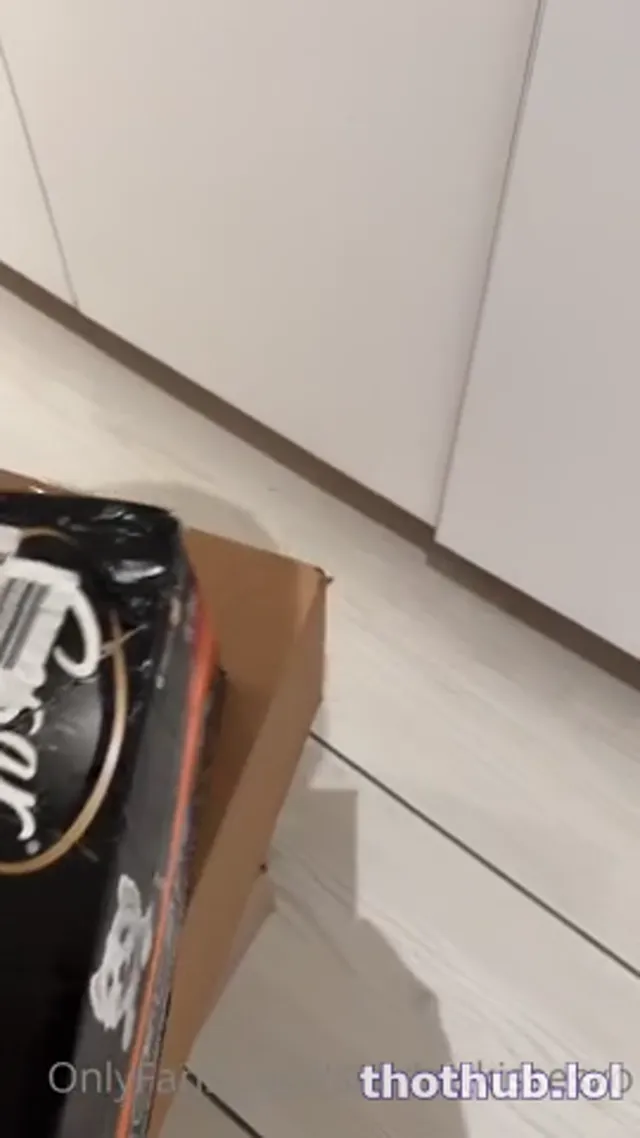 ScarlettKissesXO Fedex Sextape PPV Video Leaked