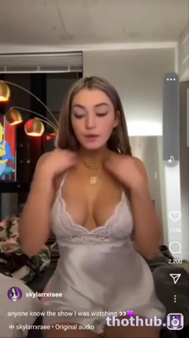 Skylar rae grabs tits